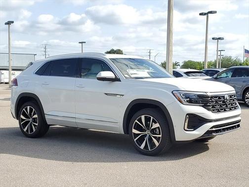 2025 Volkswagen Atlas Cross Sport 2.0T SEL Premium