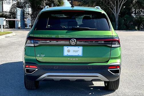 2026 Volkswagen Taos SE