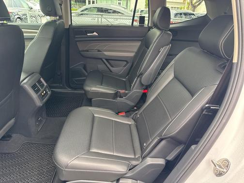 2023 Volkswagen Atlas 3.6L SEL