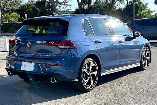2026 Volkswagen Golf GTI 2.0T SE DSG