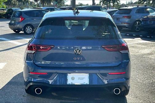 Slate 2026 Volkswagen Golf GTI 2.0T SE DSG