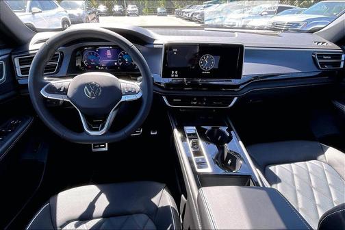 2026 Volkswagen Atlas Cross Sport 2.0T SEL Premium