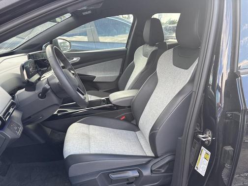 2024 Volkswagen ID.4 Standard