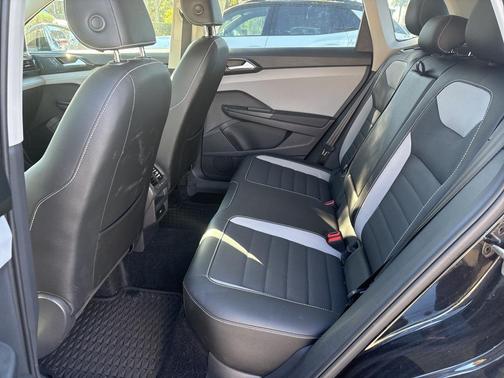 2022 Volkswagen Taos 1.5T SEL