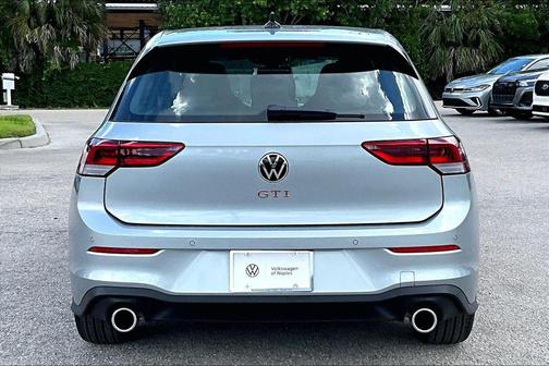 Silver Metallic 2026 Volkswagen Golf GTI 2.0T SE DSG