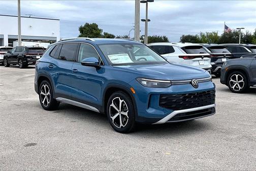 2026 Volkswagen Tiguan 2.0T SE