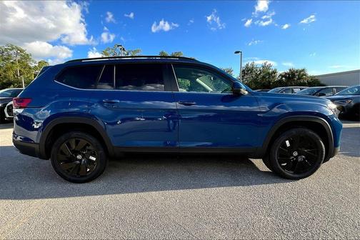 2026 Volkswagen Atlas 2.0T SE w/Technology 4MOTION