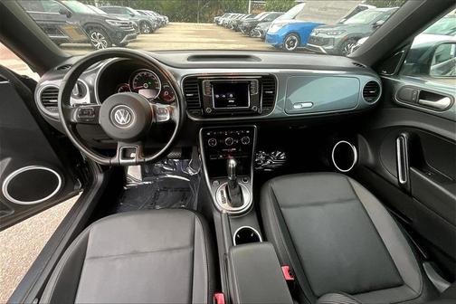 2019 Volkswagen Beetle 2.0T SE