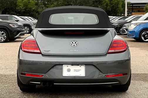 2019 Volkswagen Beetle 2.0T SE