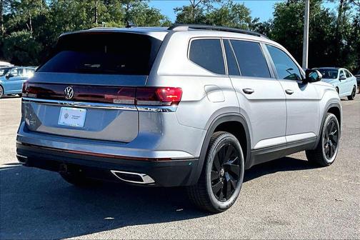 Mist 2026 Volkswagen Atlas 2.0T SE w/Technology