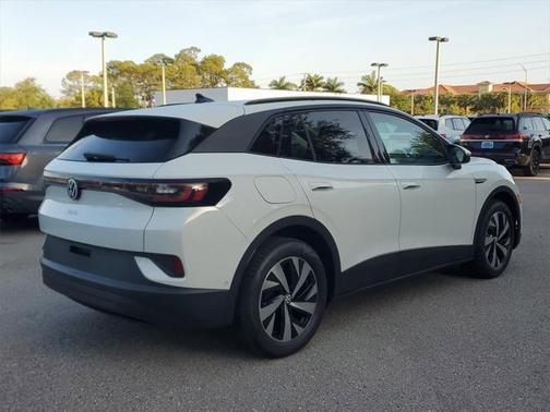 2025 Volkswagen ID.4 Pro