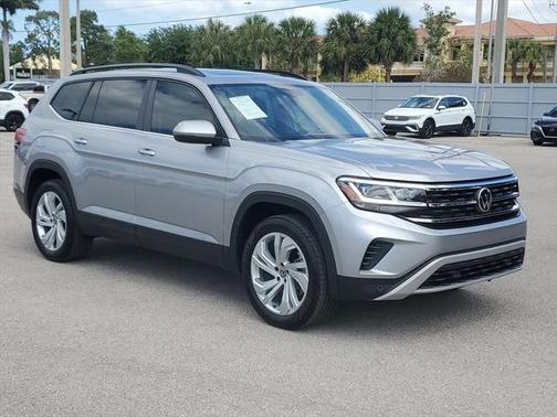 2022 Volkswagen Atlas 2.0T SE w/Technology