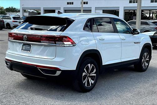 2024 Volkswagen Atlas Cross Sport 2.0T SE