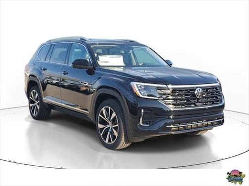 2025 Volkswagen Atlas 2.0T SEL Premium R-Line 4MOTION