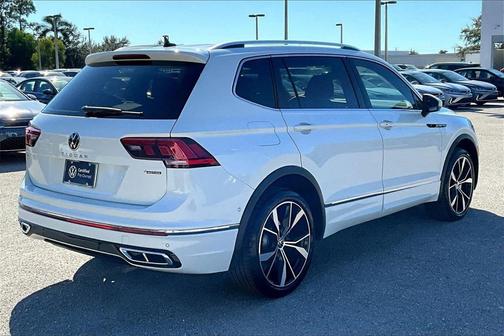 2024 Volkswagen Tiguan 2.0T SEL R-Line 4MOTION