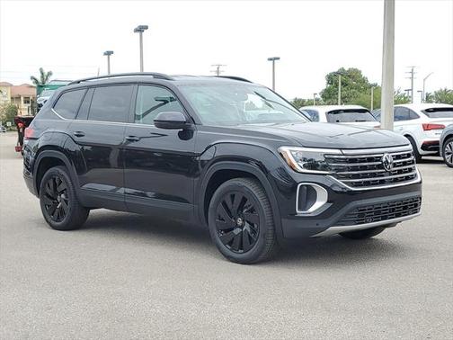 2025 Volkswagen Atlas 2.0T SE w/Technology 4MOTION