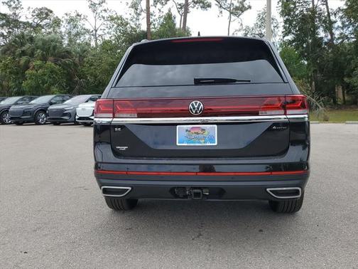 2025 Volkswagen Atlas 2.0T SE w/Technology 4MOTION