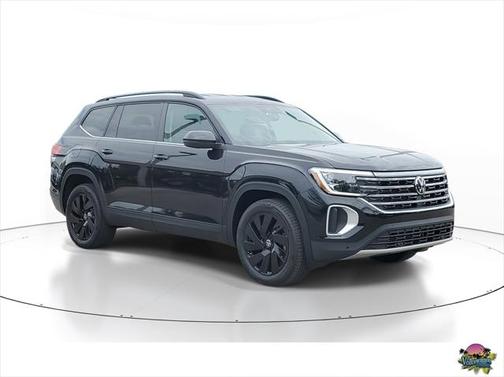 2025 Volkswagen Atlas 2.0T SE w/Technology 4MOTION