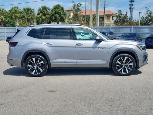 2024 Volkswagen Atlas 2.0T SEL Premium R-Line 4MOTION