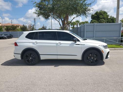 Opal White Pearl 2024 Volkswagen Tiguan 2.0T SE R-Line Black