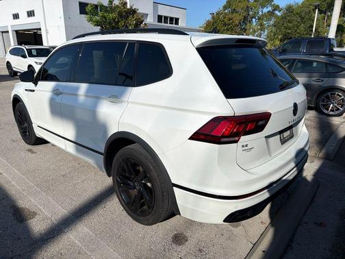 Opal White Pearl 2024 Volkswagen Tiguan 2.0T SE R-Line Black