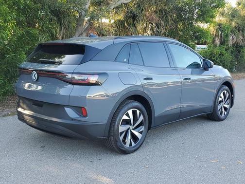 2025 Volkswagen ID.4 Pro