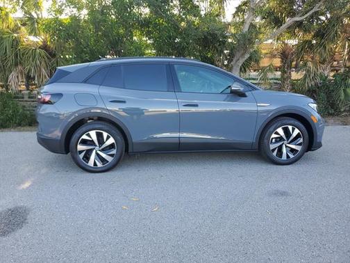 2025 Volkswagen ID.4 Pro
