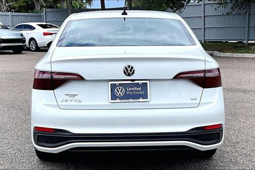 Opal White Pearl 2023 Volkswagen Jetta 1.5T SE