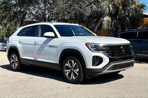 2026 Volkswagen Atlas Cross Sport 2.0T SE