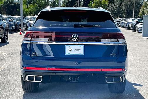2026 Volkswagen Atlas Cross Sport 2.0T SEL Premium