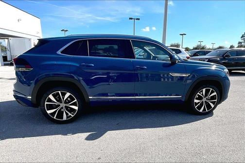 2026 Volkswagen Atlas Cross Sport 2.0T SEL Premium