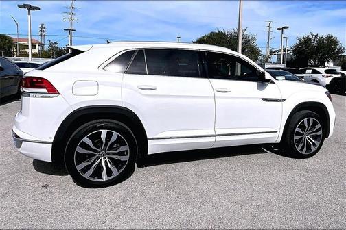2023 Volkswagen Atlas Cross Sport 3.6L V6 SEL Premium R-Line