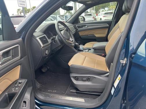 2021 Volkswagen Atlas Cross Sport 2.0T SE w/Technology
