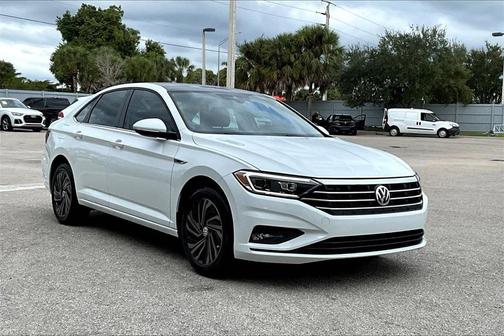 2019 Volkswagen Jetta 1.4T SEL Premium