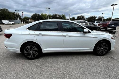 2019 Volkswagen Jetta 1.4T SEL Premium