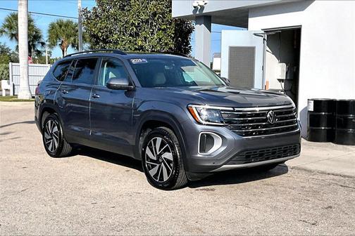 2025 Volkswagen Atlas 2.0T SE w/Technology