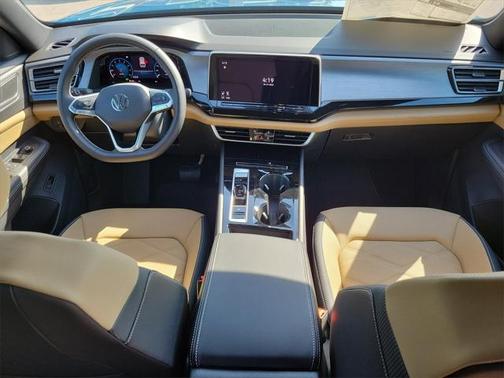2025 Volkswagen Atlas Cross Sport 2.0T SE w/Technology
