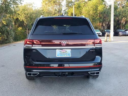 2025 Volkswagen Atlas 2.0T SEL Premium R-Line 4MOTION