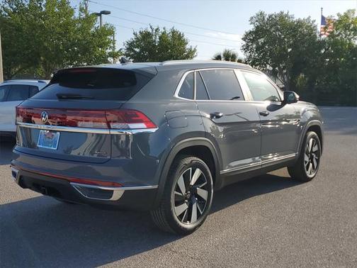 2025 Volkswagen Atlas Cross Sport 2.0T SEL