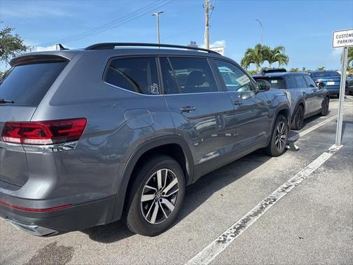 2023 Volkswagen Atlas 2.0T SE