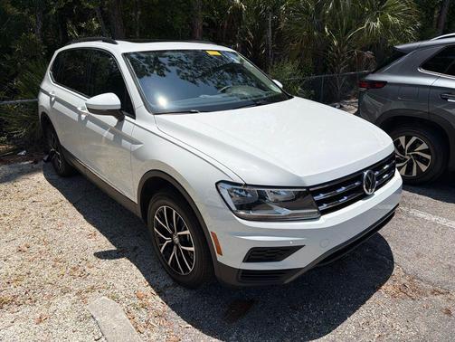 Pure White 2021 Volkswagen Tiguan 2.0T SE