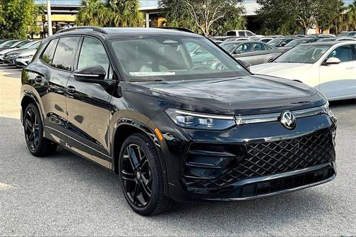 2026 Volkswagen Tiguan 2.0T SE R-Line Black