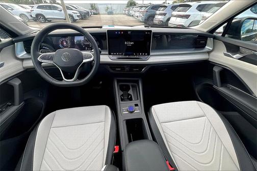 2025 Volkswagen Tiguan 2.0T SE 4MOTION