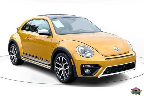 2016 Volkswagen Beetle 1.8T Dune