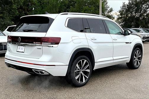 2026 Volkswagen Atlas 2.0T SEL Premium R-Line 4MOTION
