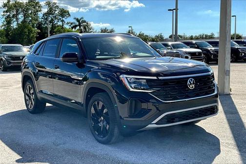 2026 Volkswagen Atlas Cross Sport 2.0T SE w/Technology 4MOTION
