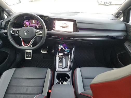 2024 Volkswagen Golf GTI 2.0T SE DSG