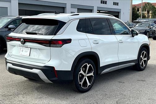 2025 Volkswagen Tiguan 2.0T SE