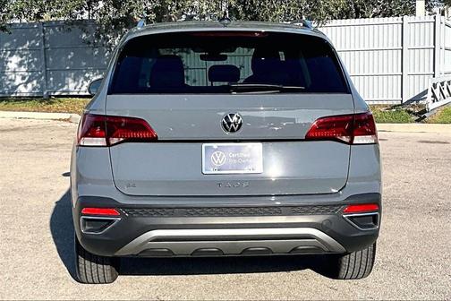 2024 Volkswagen Taos 1.5T SE
