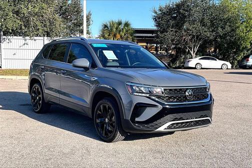 2024 Volkswagen Taos 1.5T SE